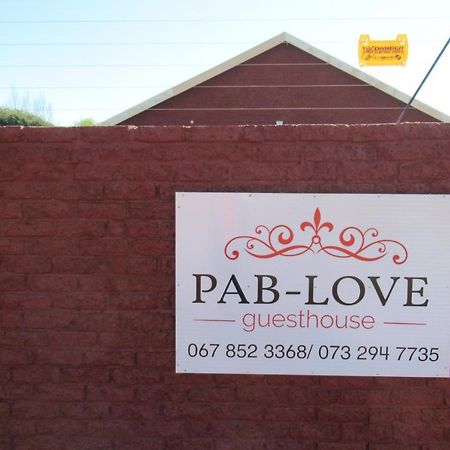 Pab-Love Guest House Kuruman Εξωτερικό φωτογραφία