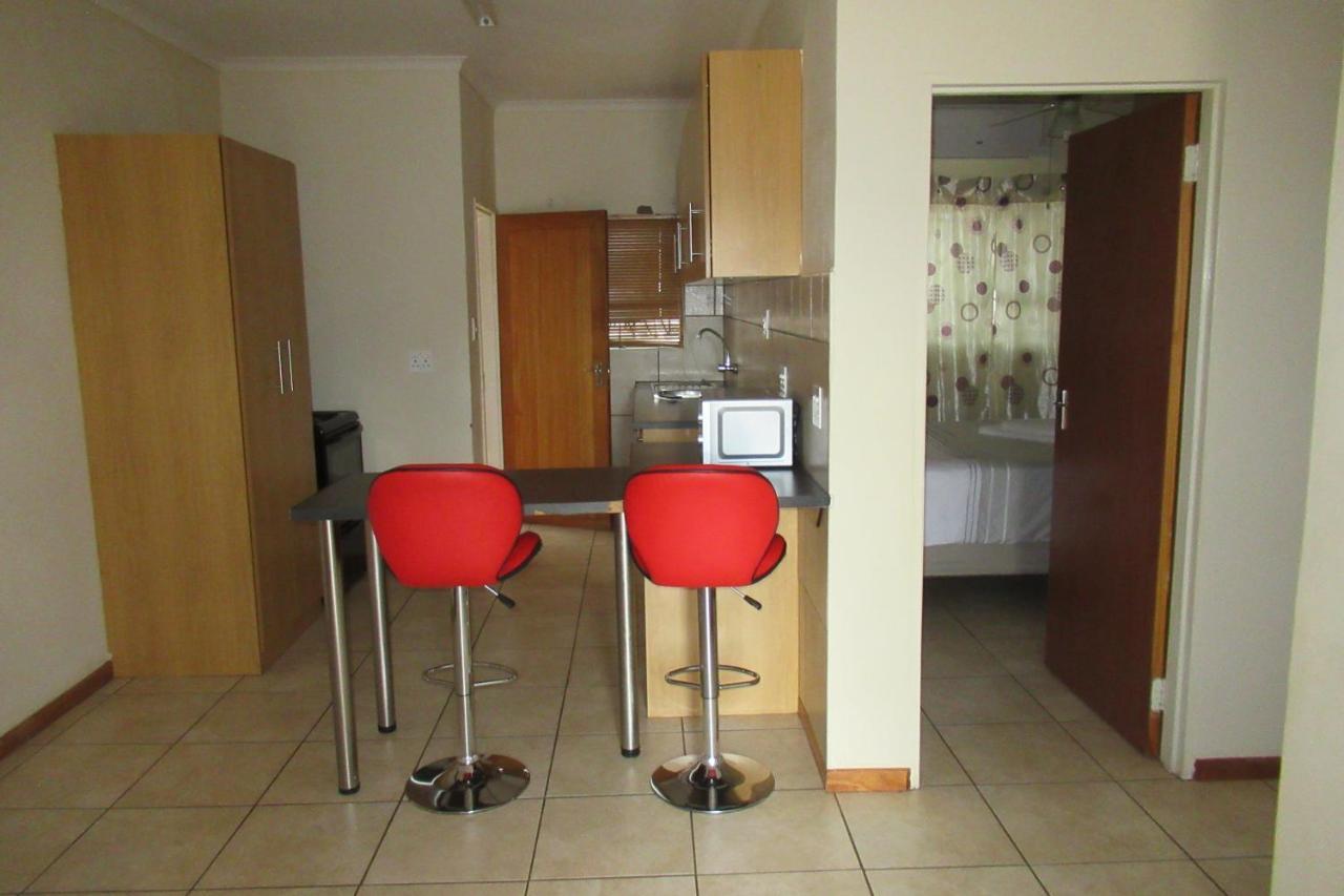 Pab-Love Guest House Kuruman Εξωτερικό φωτογραφία