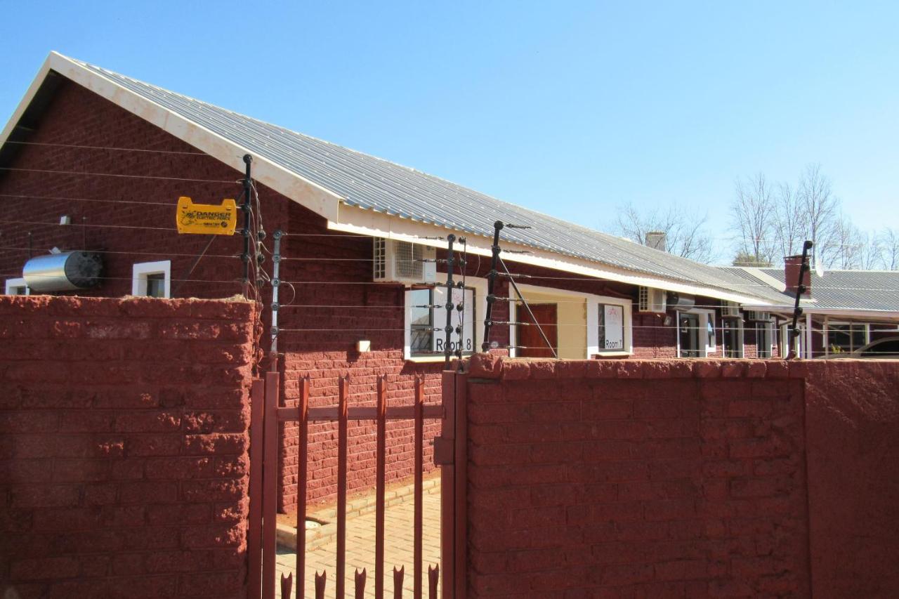 Pab-Love Guest House Kuruman Εξωτερικό φωτογραφία