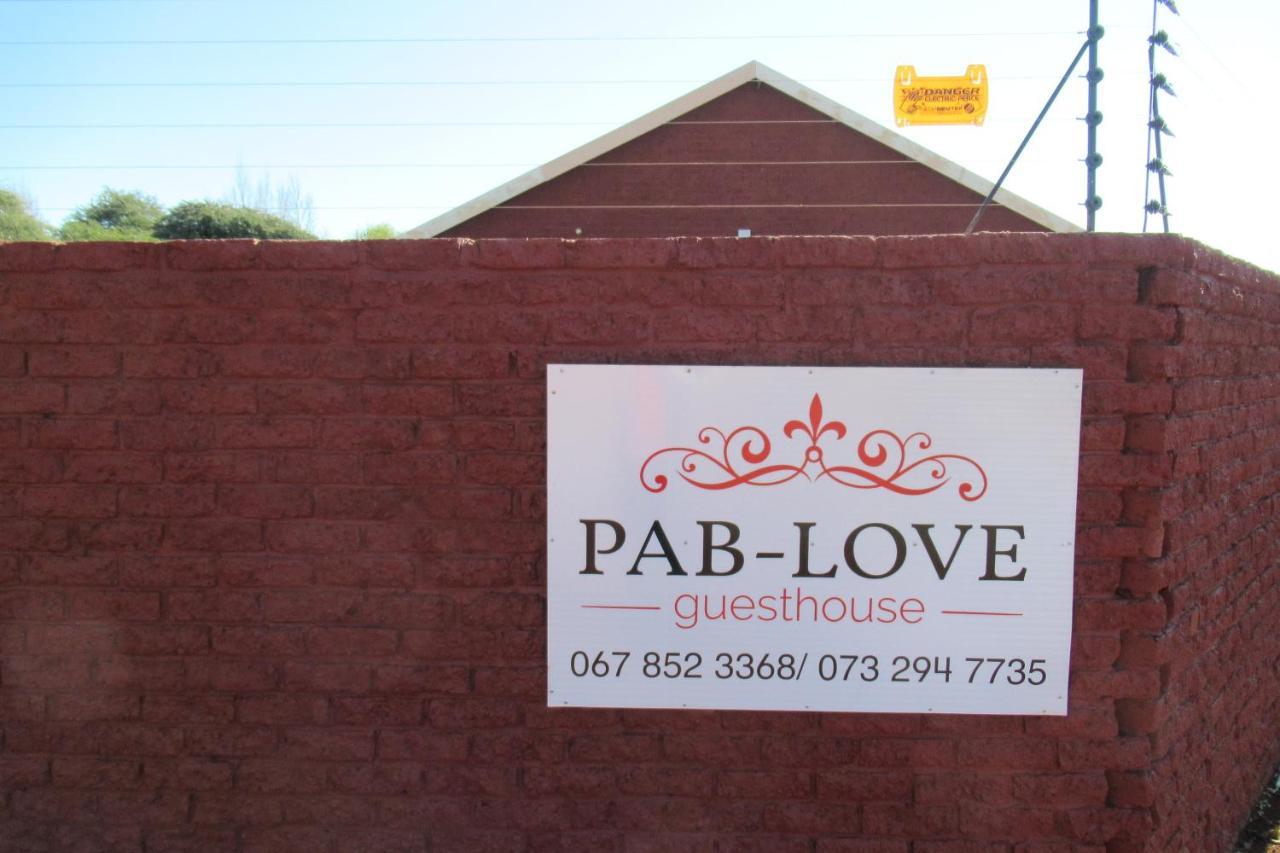 Pab-Love Guest House Kuruman Εξωτερικό φωτογραφία