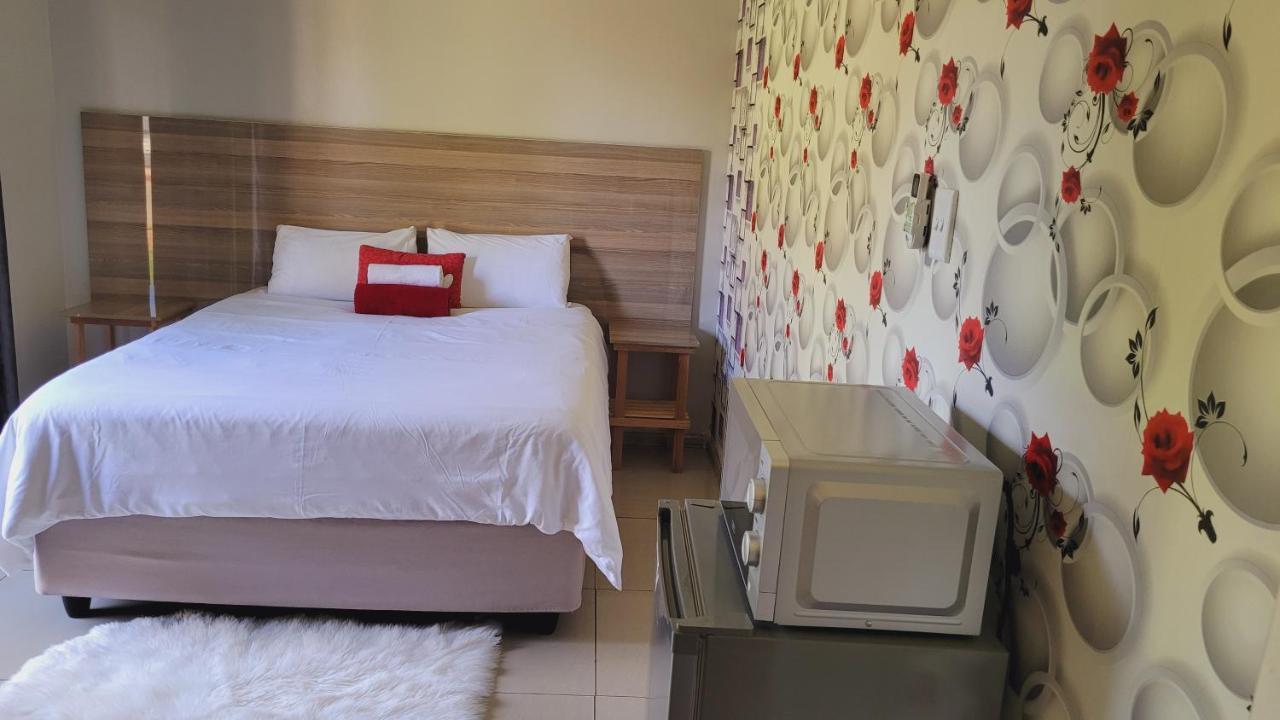 Pab-Love Guest House Kuruman Εξωτερικό φωτογραφία