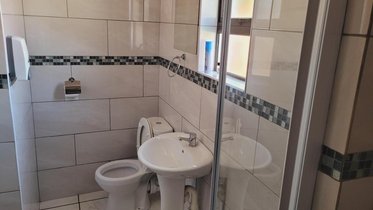 Pab-Love Guest House Kuruman Εξωτερικό φωτογραφία